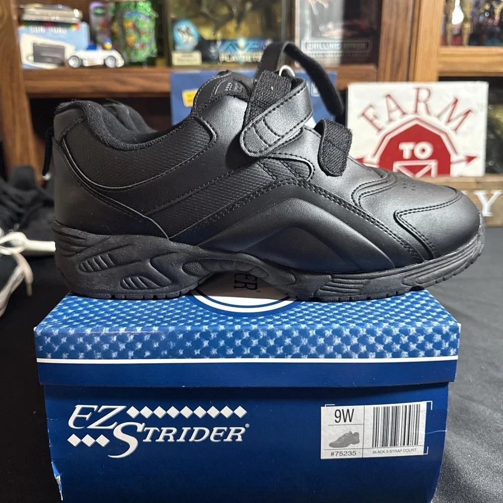 * UNUSED in Original Box - EZ STRIDER - MENS - SNEAKERS - Size 9 WIDE -Black